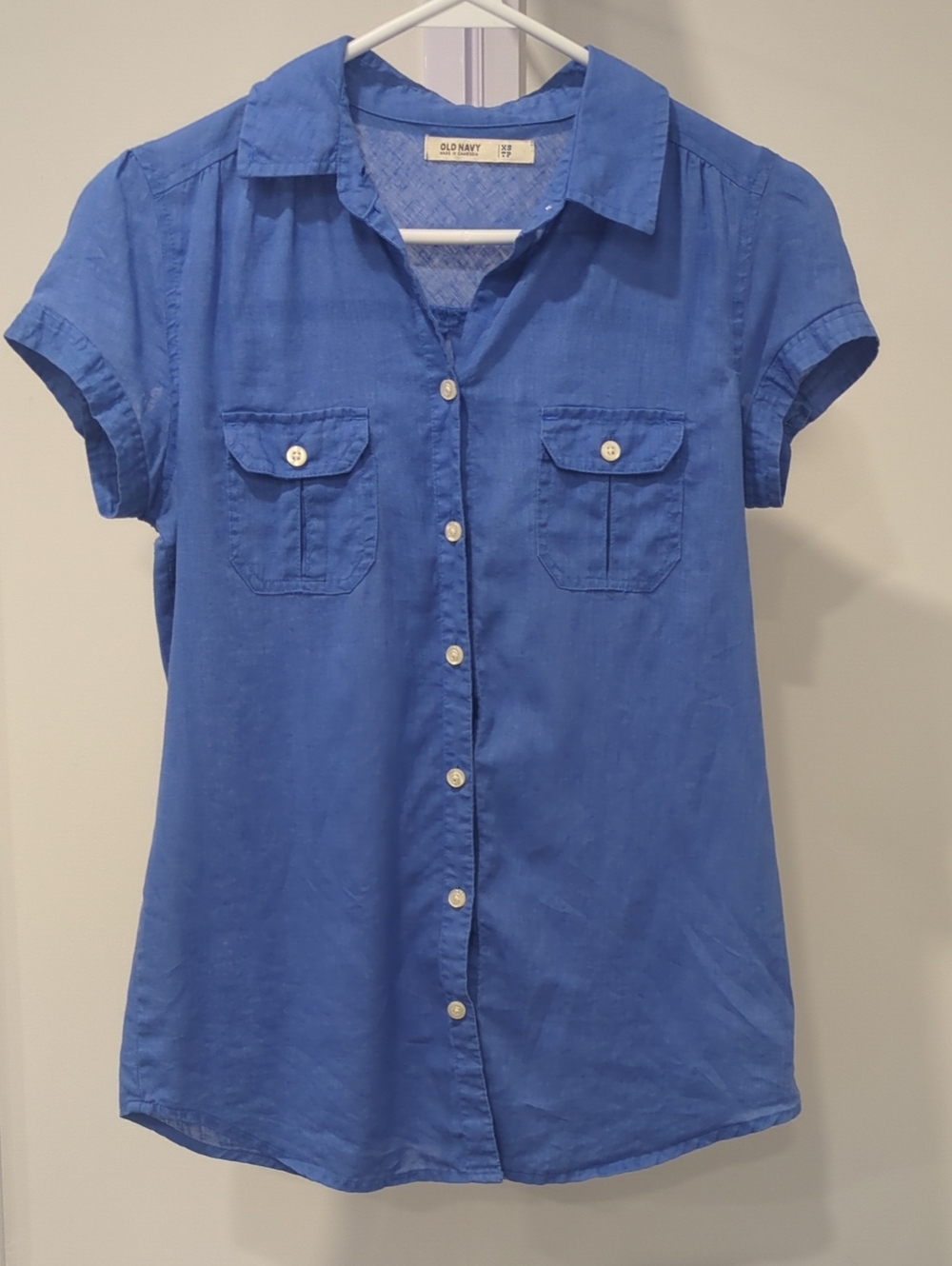 Old Navy Royal Blue Short-Sleeve Button-Front Shirt